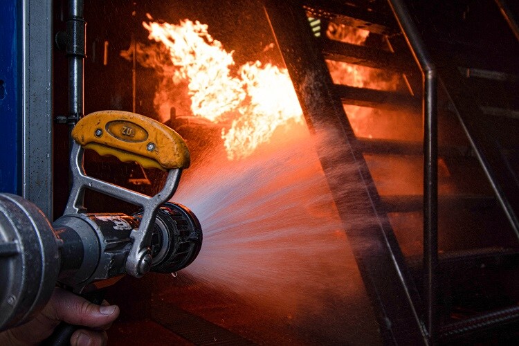 Brandschutztraining im AFZ Rostock